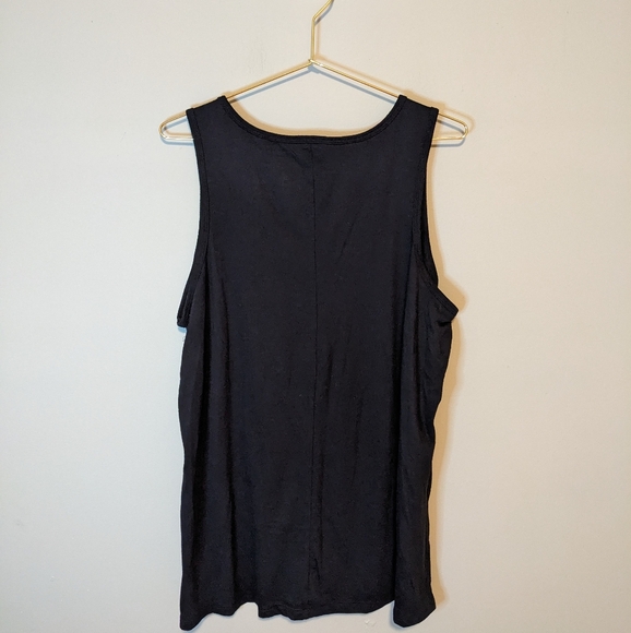 Torrid Black Classic Fit Tank Top, size 2X - Picture 3 of 4